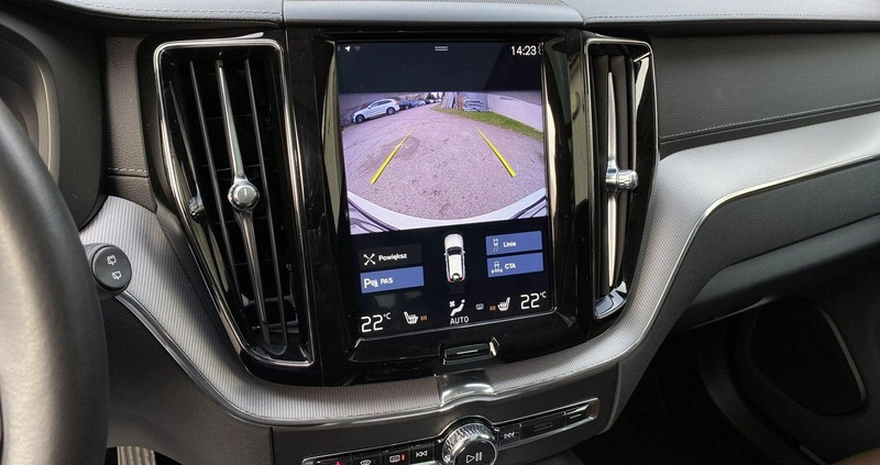 Volvo XC 60 cena 169900 przebieg: 59000, rok produkcji 2019 z Szczekociny małe 379